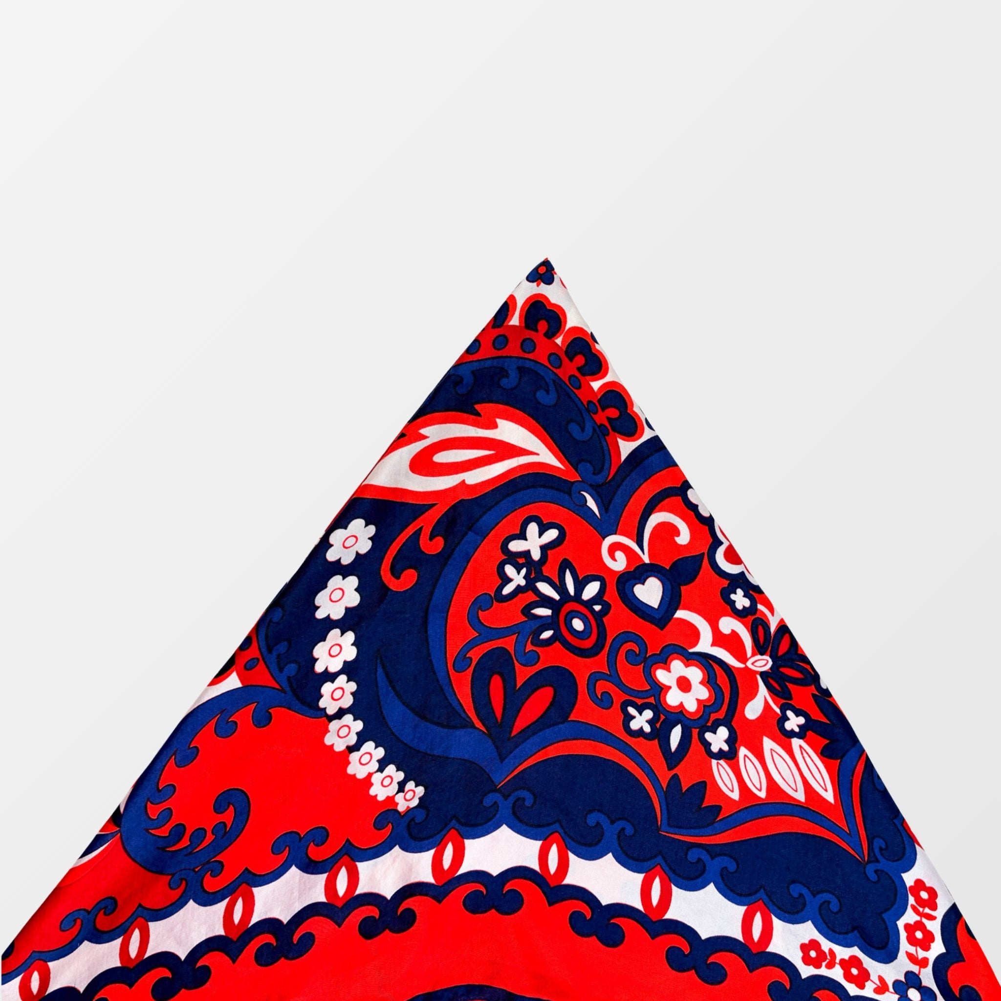 Vintage Designer Einstecktuch – Dior/YSL – Frontansicht – Fehsenfeld Vintage Archiv