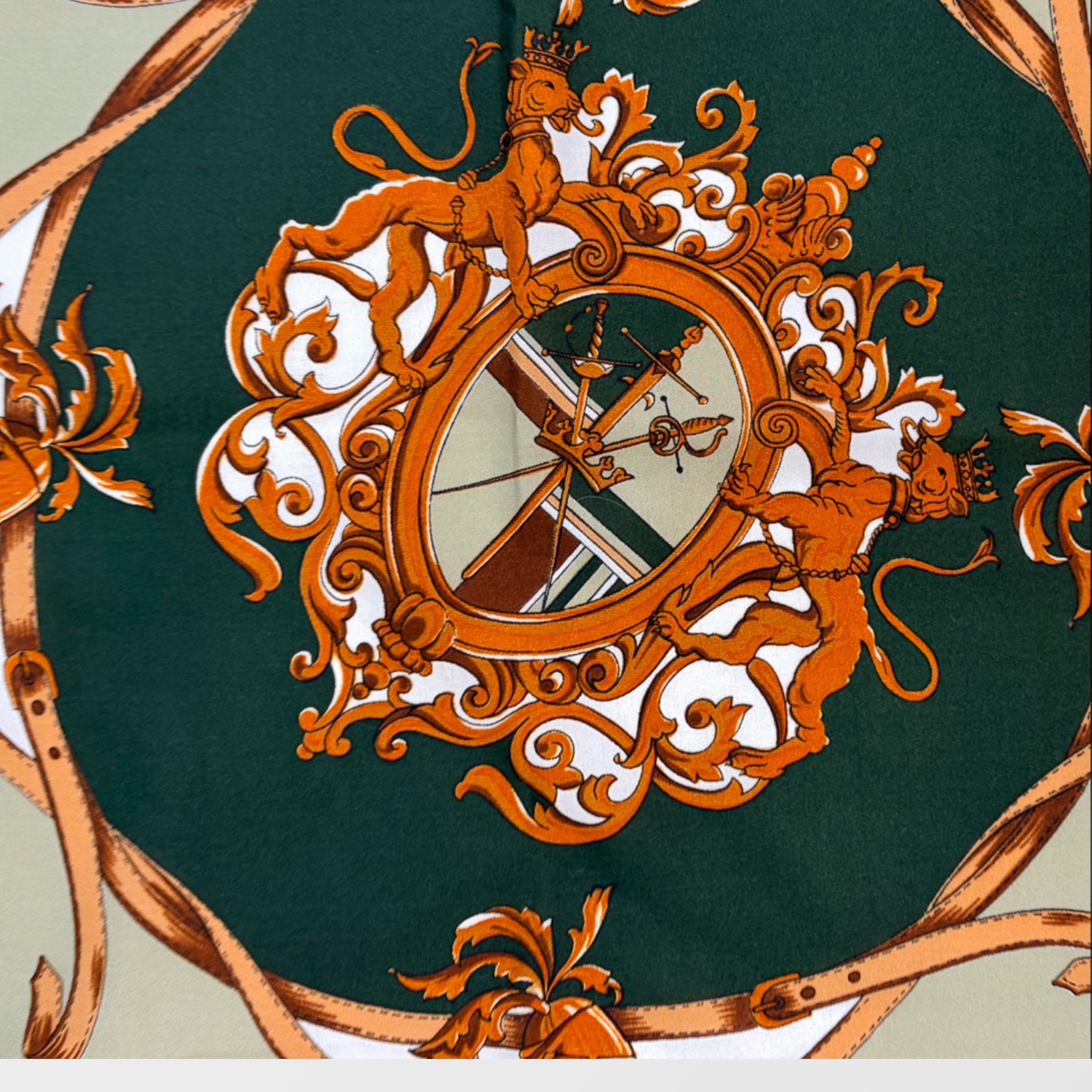 Vintage Designer Einstecktuch – Dior/YSL – Detail Ansicht – Fehsenfeld Vintage Archiv